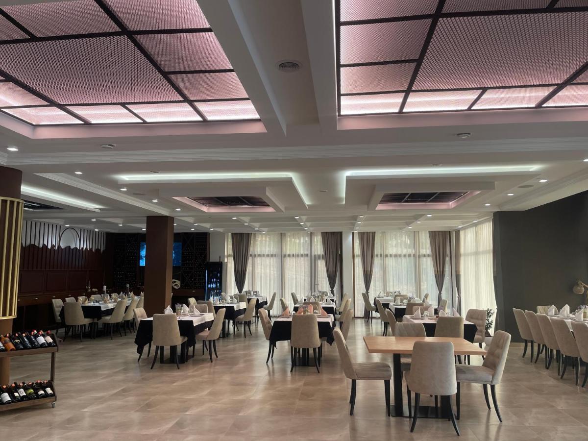 Hotel Dardania Kukes 외부 사진